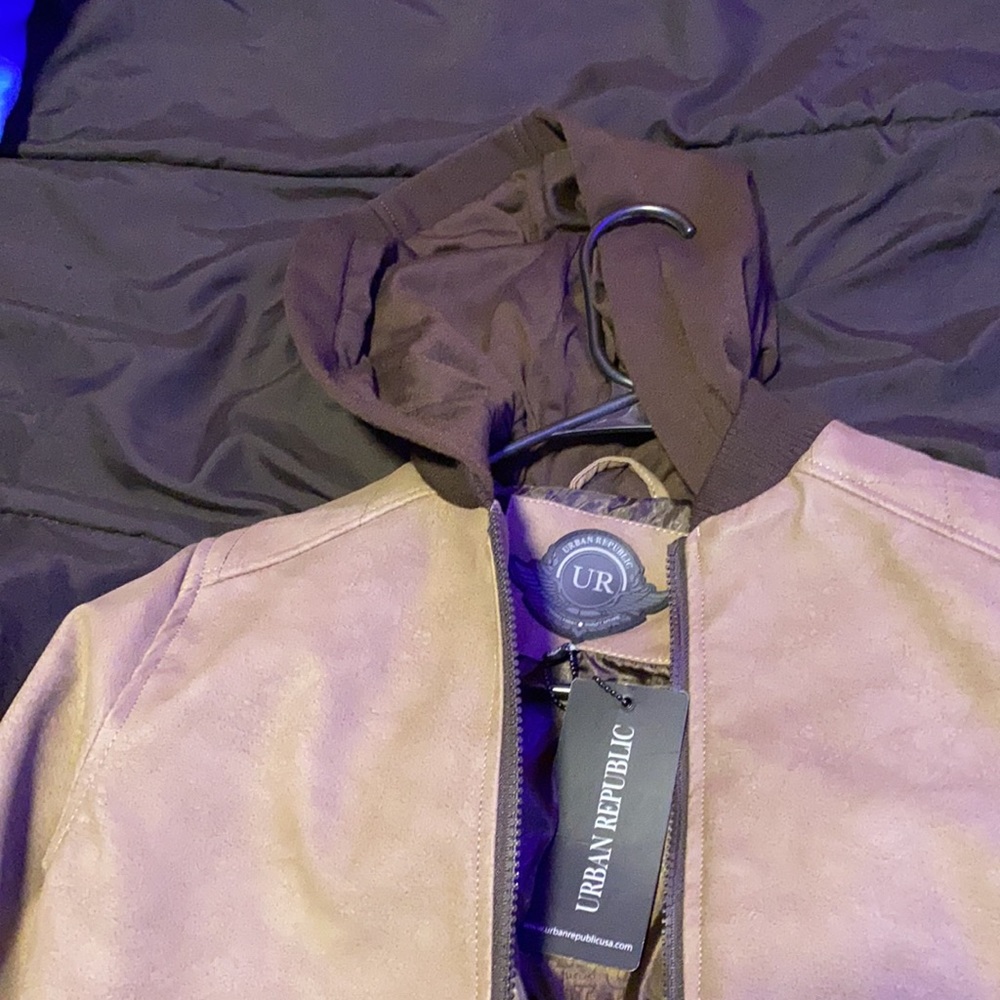 Jacket - Picture 2 of 3